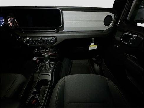 New 2026 Jeep Gladiator Sport image 26