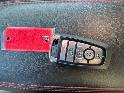 Used 2023 Ford Escape ST-Line Select w/ Tech Pack #2 AWD/4WD image 30
