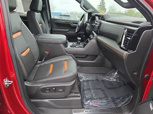 Certified 2023 GMC Sierra 1500 AT4 w/ Technology Package image 33