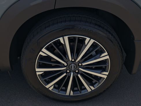 New 2026 Nissan Pathfinder Platinum FWD image 7