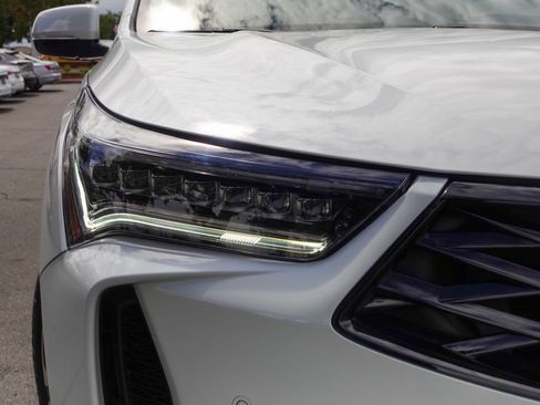 Used 2025 Acura RDX SH-AWD w/ Technology Package image 3