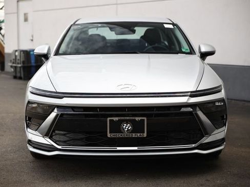 New 2025 Hyundai Sonata SEL image 2
