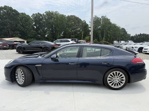 Used 2015 Porsche Panamera 4 AWD/4WD image 4