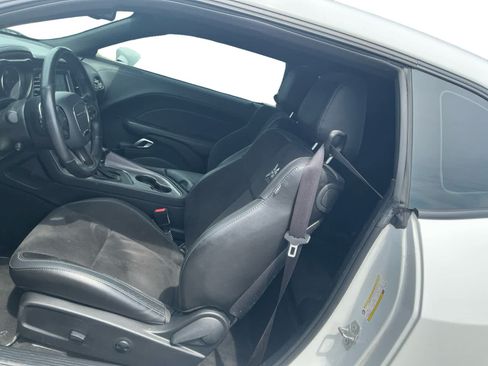 Used 2023 Dodge Challenger R/T Scat Pack w/ Plus Package RWD image 9