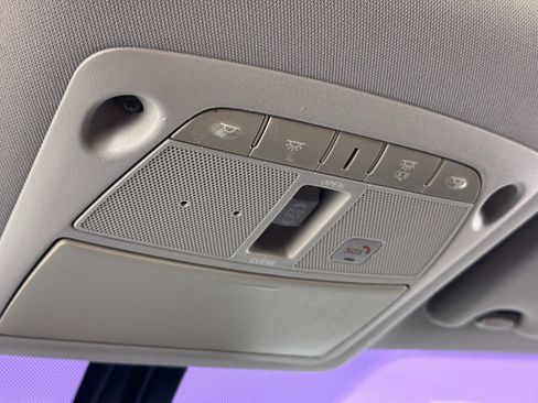 Used 2018 Nissan Maxima Platinum image 35