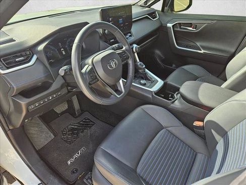 Used 2024 Toyota RAV4 XSE image 9