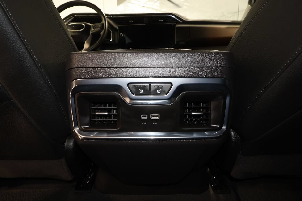 Certified 2025 GMC Sierra 1500 Denali w/ Denali Reserve Package AWD/4WD image 32