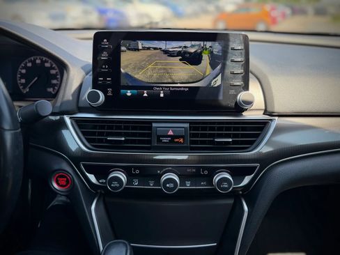 Used 2020 Honda Accord Sport image 13