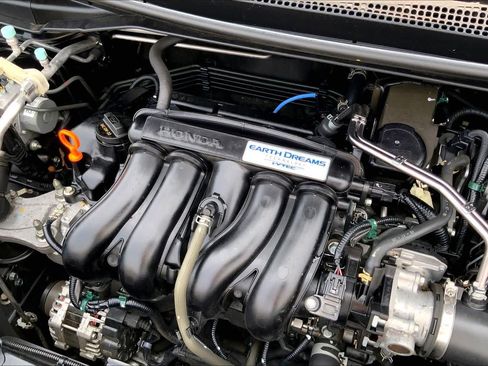 Used 2016 Honda Fit EX image 32