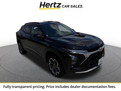 Used 2025 Chevrolet Trax LT