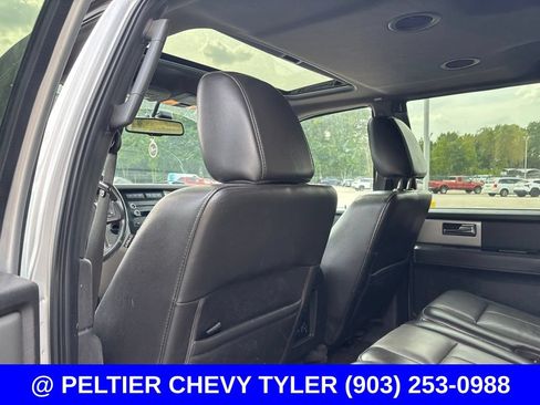 Used 2011 Ford Expedition XLT w/ 202A Rapid Spec Order Code RWD image 18