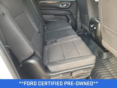 Used 2024 GMC Yukon XL SLE w/ Gmc Pro Safety Plus Package image 13