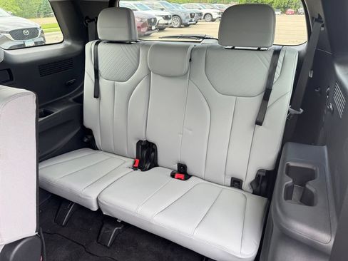 Used 2024 Hyundai Palisade SEL AWD/4WD image 11