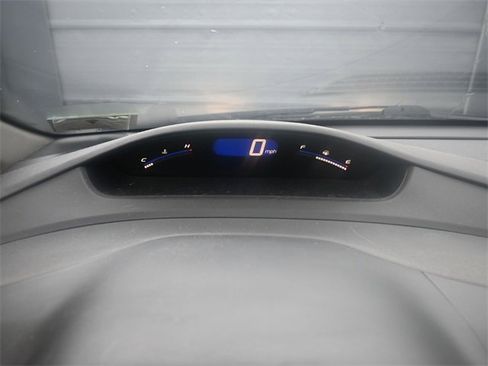 Used 2010 Honda Civic DX-VP image 16