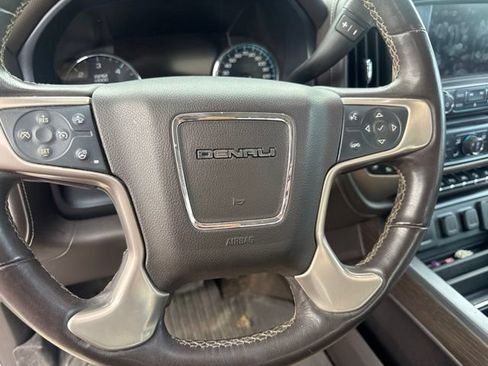 Used 2018 GMC Sierra 1500 Denali w/ Denali Ultimate Package AWD/4WD image 20