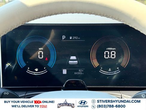 Used 2024 Hyundai Santa Fe SEL FWD image 30