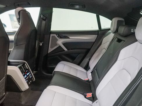 New 2026 Porsche Cayenne Electric Coupe AWD/4WD image 24