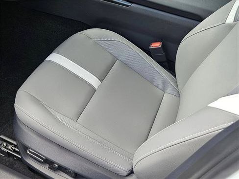 New 2026 Toyota Camry SE FWD image 4