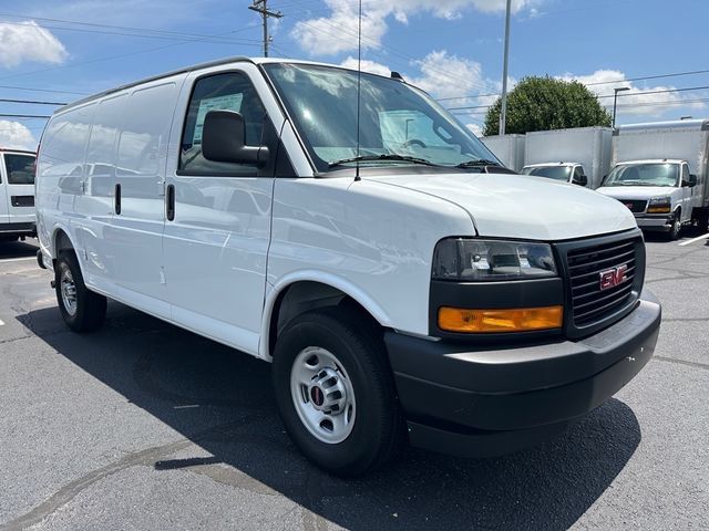 New 2025 GMC Savana 2500 w/ Communications Package RWD image 12