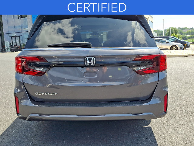 Certified 2026 Honda Odyssey EX-L image 5