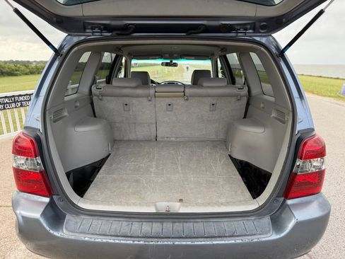 Used 2004 Toyota Highlander 2WD image 17