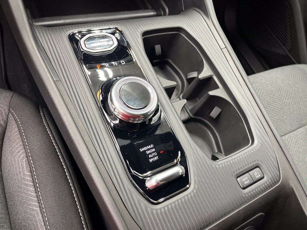 New 2026 Jeep Cherokee Laredo AWD/4WD image 18