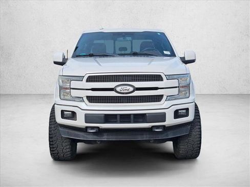 Used 2018 Ford F150 Platinum w/ Equipment Group 701A Luxury image 2