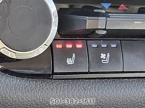Used 2024 Toyota Tundra Limited w/ Power Package AWD/4WD image 24