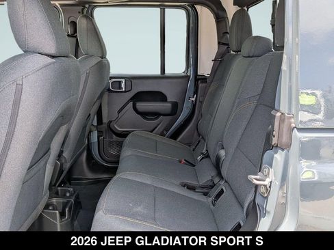 Used 2026 Jeep Gladiator Sport AWD/4WD image 16