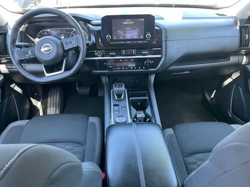 Certified 2023 Nissan Pathfinder SV AWD/4WD image 9