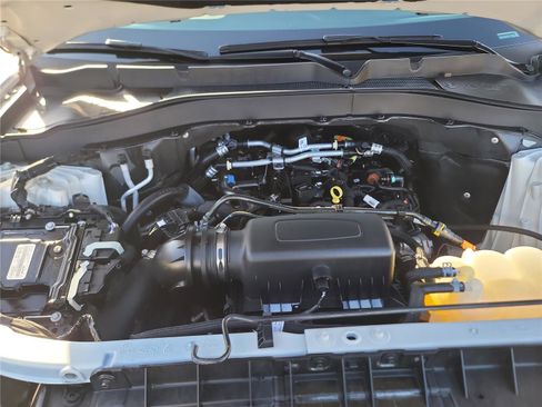 Certified 2023 Ford Explorer XLT w/ Equipment Group 202A image 30