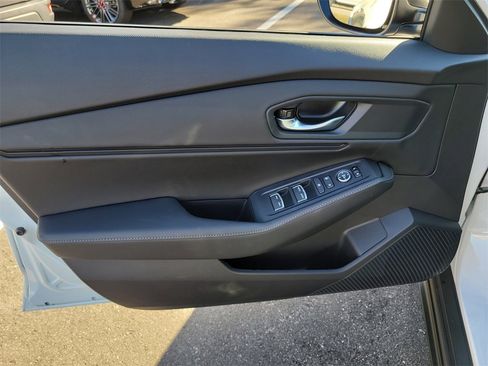 Used 2025 Honda Accord Sport image 14