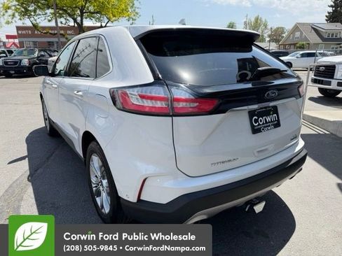 Used 2019 Ford Edge Titanium w/ Equipment Group 301A AWD/4WD image 7