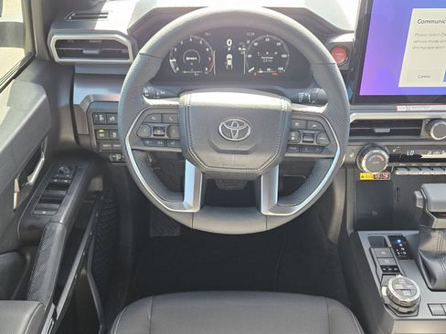 New 2025 Toyota Tacoma TRD Off-Road image 6