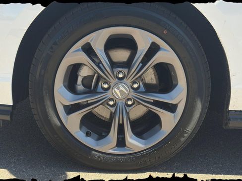 Used 2024 Honda Accord EX image 32