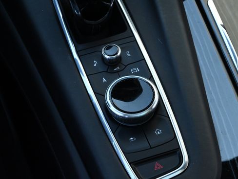Used 2023 Cadillac Escalade V AWD/4WD image 24