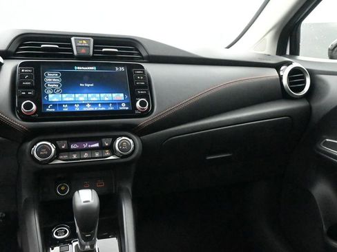 New 2025 Nissan Versa SR w/ Trunk Package image 7