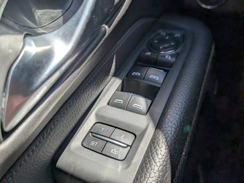 Used 2023 GMC Yukon Denali image 38