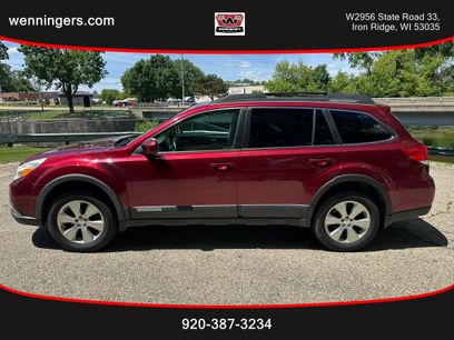 Used 2011 Subaru Outback 2.5i Limited w/ PWR Moonroof Pkg
