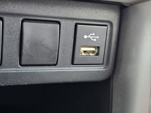 Certified 2022 Toyota Corolla Cross LE AWD/4WD image 30