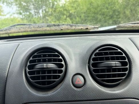 Used 2003 Jeep Liberty Sport AWD/4WD image 15