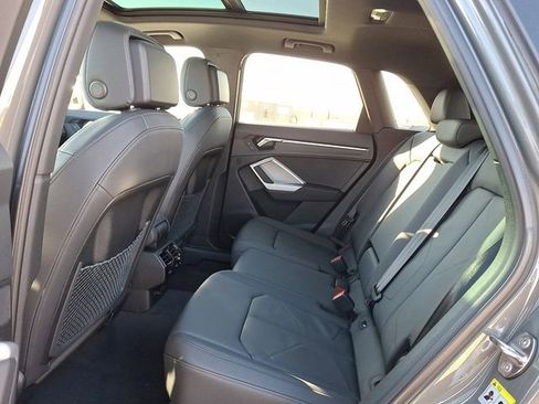 New 2025 Audi Q3 2.0T Premium image 6