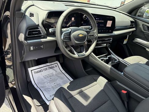 New 2026 Chevrolet Traverse LT FWD image 10