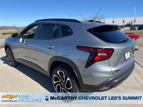 New 2026 Chevrolet Trax RS image 6