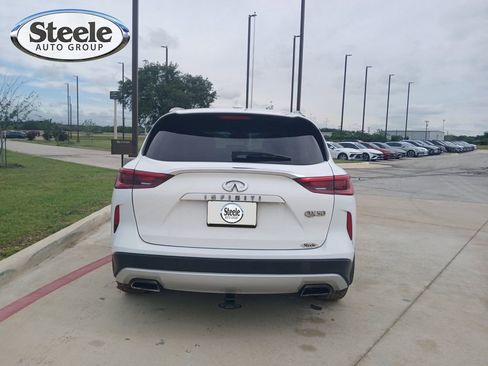Used 2020 INFINITI QX50 Luxe FWD image 18