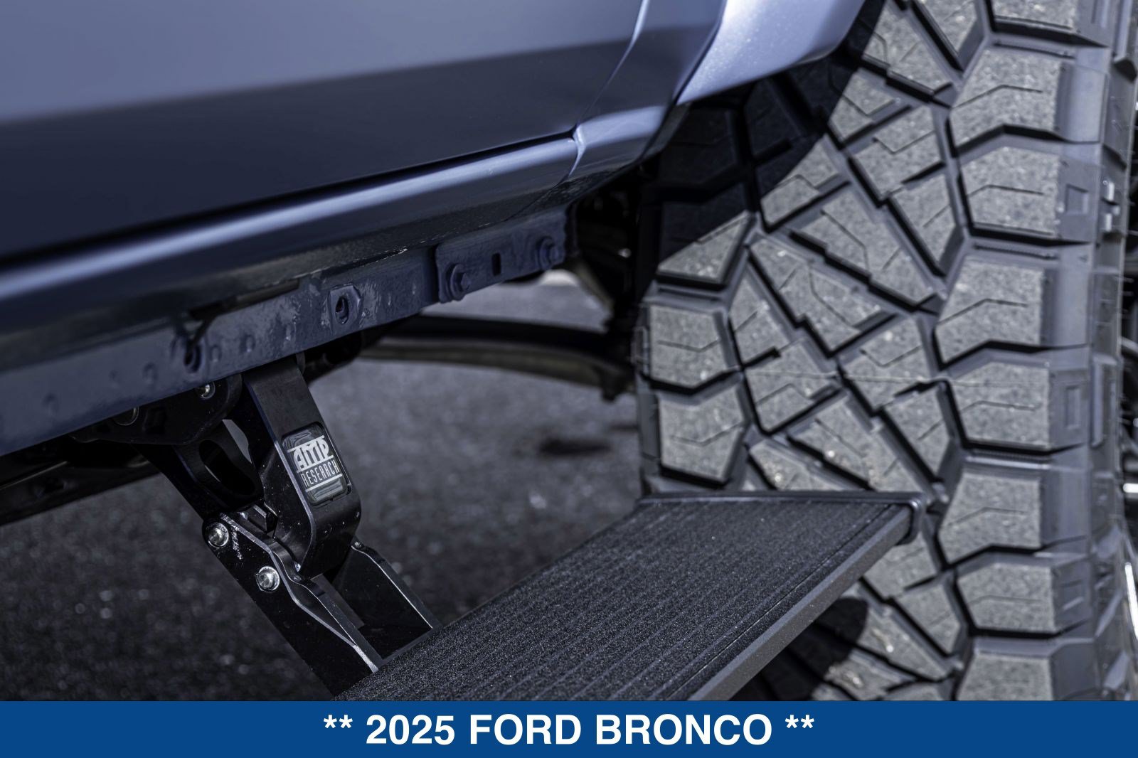 Used 2025 Ford Bronco Badlands AWD/4WD image 18