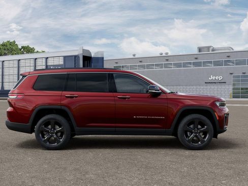 New 2026 Jeep Grand Cherokee L Limited AWD/4WD image 21
