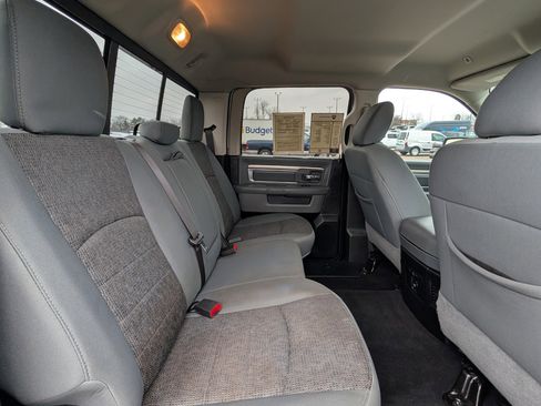 Used 2018 RAM 1500 Big Horn image 27