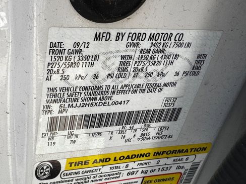 Used 2013 Lincoln Navigator 2WD image 9