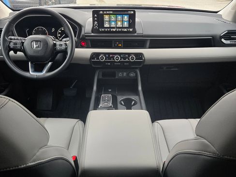 Used 2023 Honda Pilot EX-L image 16